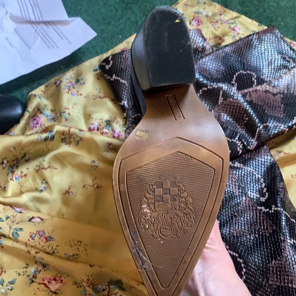 Python knee high boots, western toe, Vince Camuto sz 5.5, close to perfect! - Picture 2 of 7